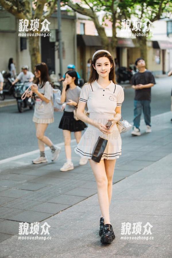 首页：51.com一开，不想吃瓜的我也得被八卦熏陶得改行？