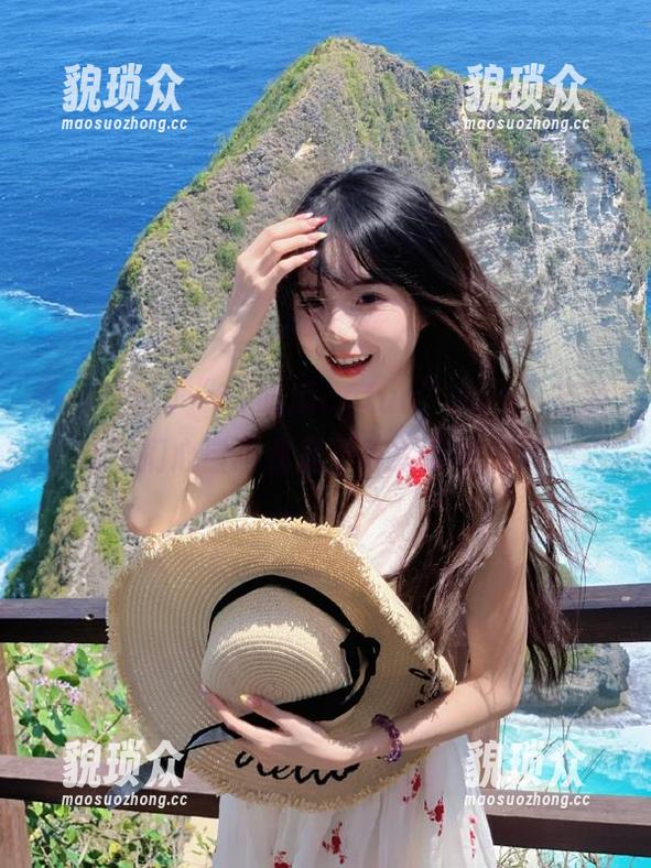 “51吃瓜cgfun”app：有时候，扪心自问我是不是太爱吃瓜了？