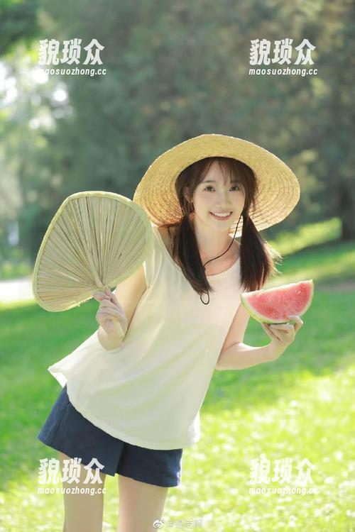 看cggapp里的黑料，感觉好像在看一场心理战争！