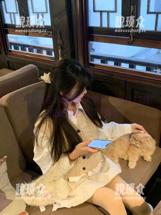 向在线吃瓜达人学习，zztt11教你如何优雅吃瓜不伤身