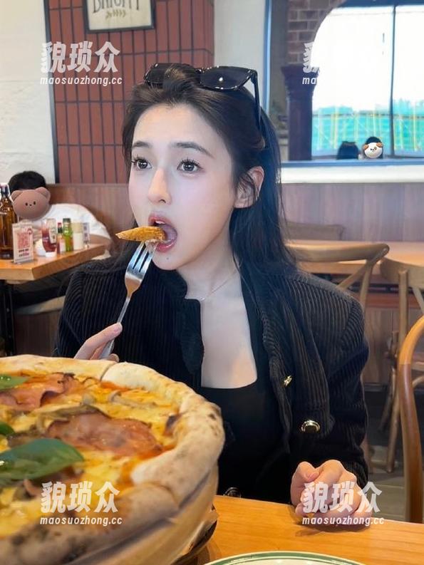 更新食堂！吃瓜免费网站又带你领略新鲜瓜闻。