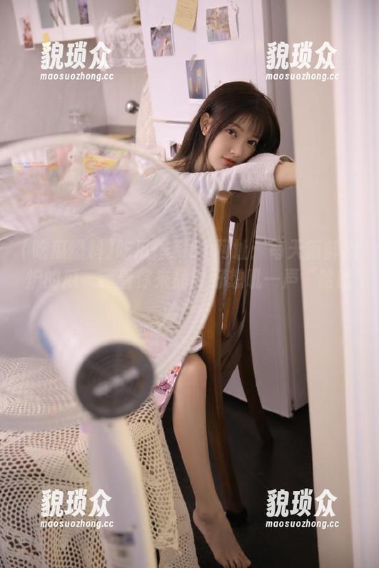 吃瓜爆料51网址：每天新鲜出炉的瓜，等着你来品尝好想吼一声“哈哈哈”！