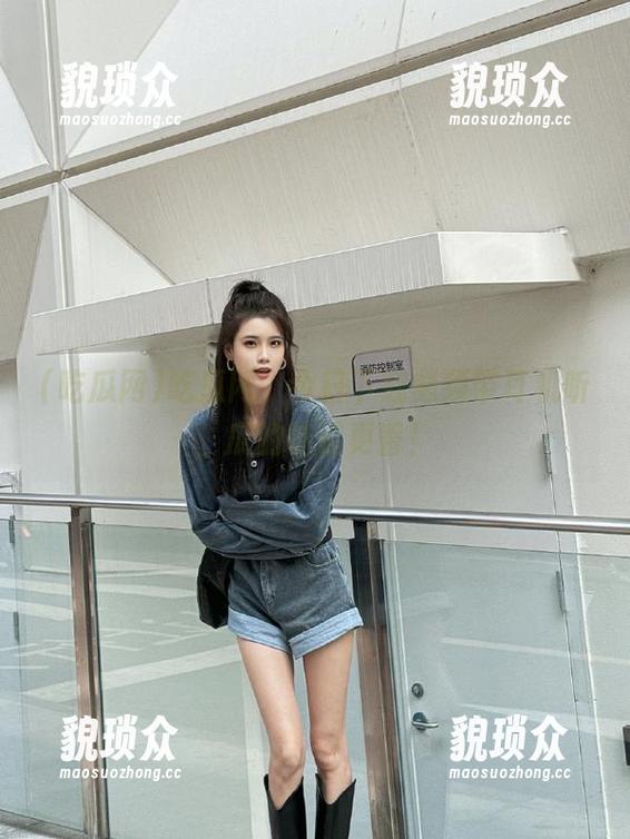 吃瓜网，今日下载必须带耳机听，瓜的味道更香！