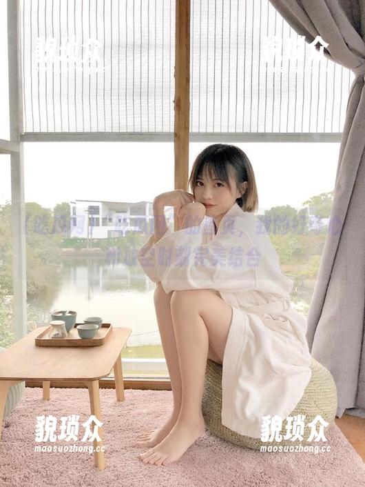 “吃瓜网”的首页，我的好奇心和放空时刻完美结合
