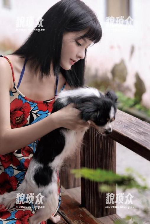吃瓜网的首页总有人刷屏，下载后我该如何面对？