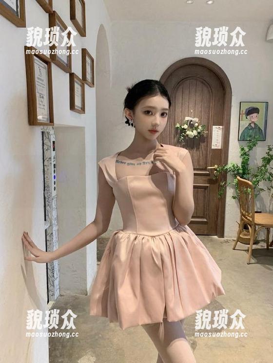 9111吃瓜网：我进首页的那一刻，预感到了即将到来的高潮！