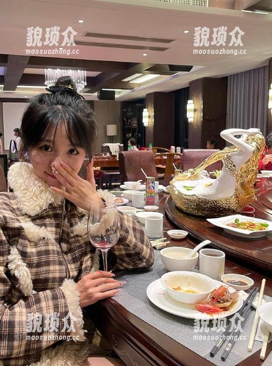 在“155.sun黑料不打烊”上收集各种骚操作资源，放在你的视频库里撒欢吧！