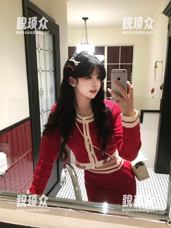 为了观看zztt11黑料不打烊so，我的钱包和脖子都要受伤了。