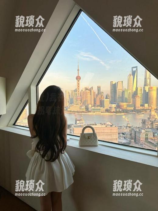 我在黑料网址永久寻找，别再拐弯抹角，直说真话啊！